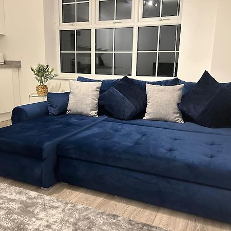 1 Bed High Quality Modern Flat Apartment Edgware Ngoại thất bức ảnh